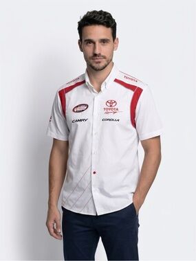 TOYOTA RACING PIT CREW SHIRT MENS XL  EMBROIDERED LOGOS